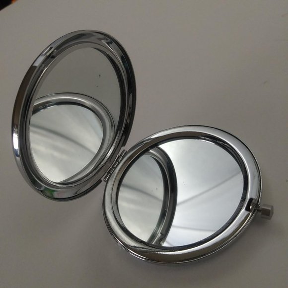 Enameled Crystal Rose Folding Pocket Mirror 2sides - Picture 12 of 15